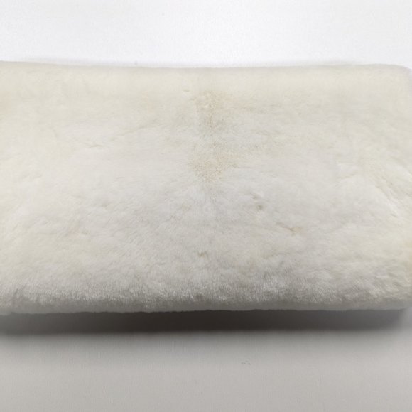 Faux Fur Hand warmer O/S - Picture 2 of 4